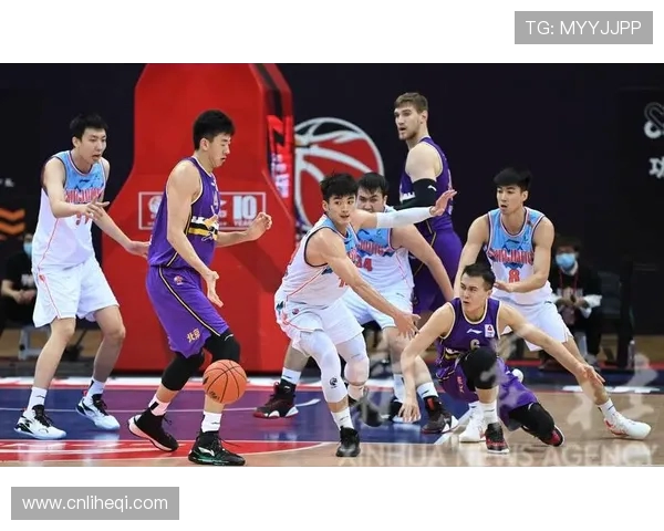 CBA新疆队夺冠精彩瞬间对比韩国篮球赛精彩时刻回顾