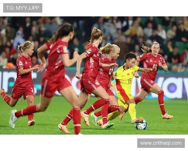 W地利女足与西班牙女足激战正酣谁将赢得这场精彩对决