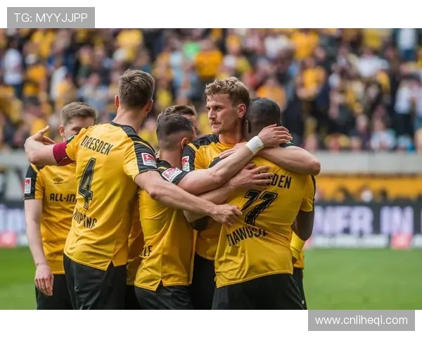 奥斯堡与纽伦堡激战一触即发谁能在德乙赛场中脱颖而出