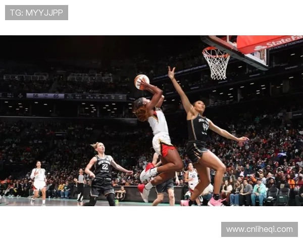 纽约自由人与太阳的激烈对决揭示WNBA季后赛的精彩瞬间与战术较量