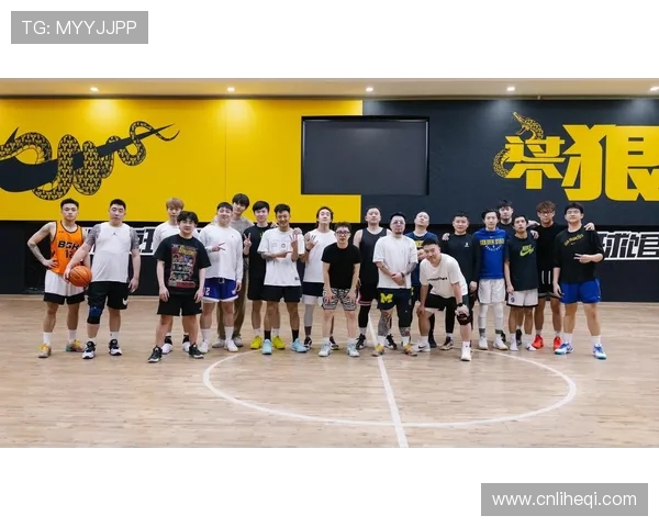 重庆篮球队在全国锦标赛中的灵活性表现及其对比赛结果的影响分析 重庆篮球队在全国锦标赛中的灵活性表现及其对比赛结果的影响分析